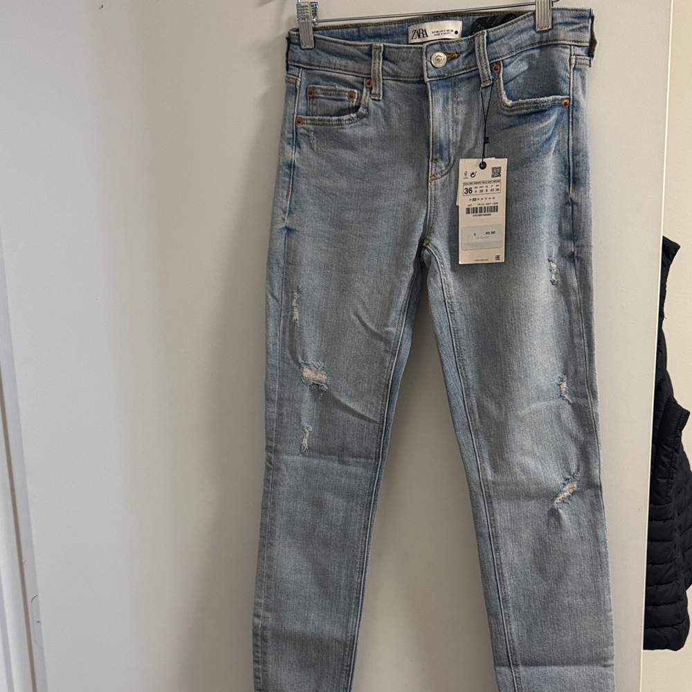 Zara Faded Blue Ripped Denim